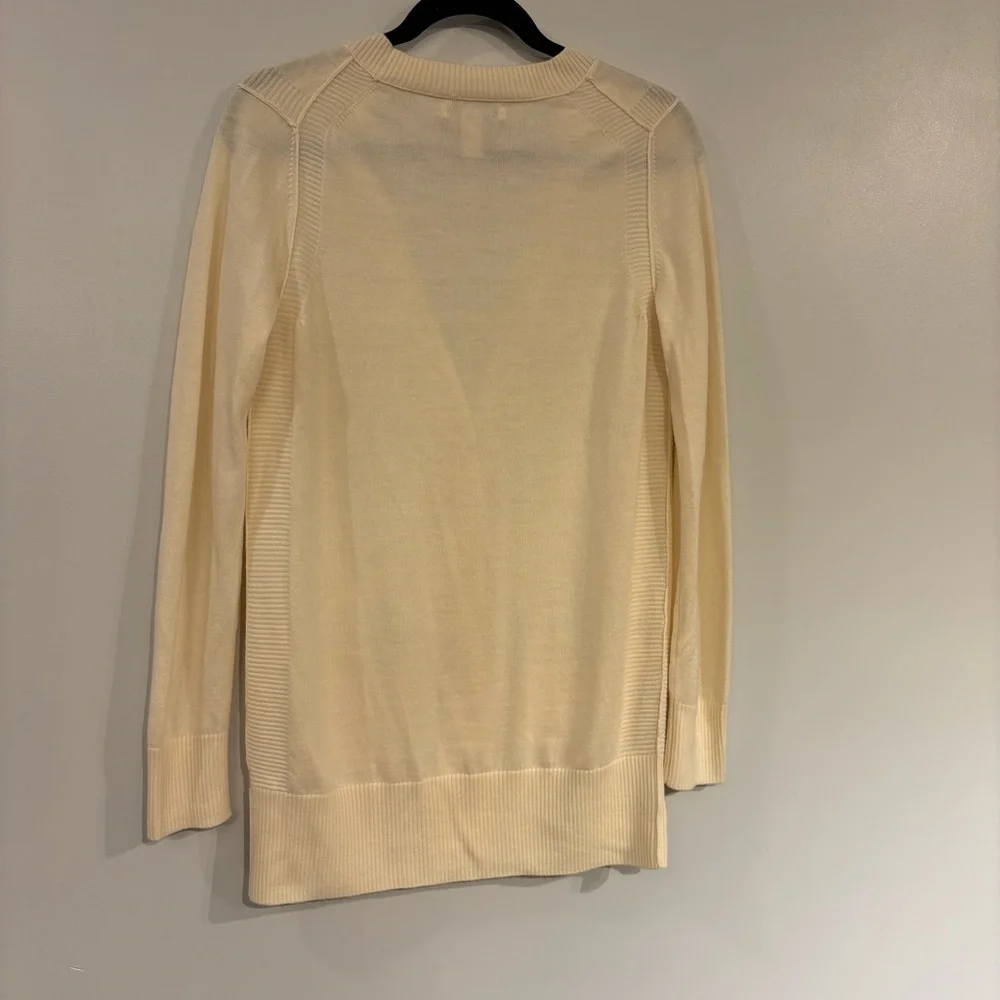 Banana Republic Merino Wool button front cardigan longer style extra fine wool - Picture 10 of 16